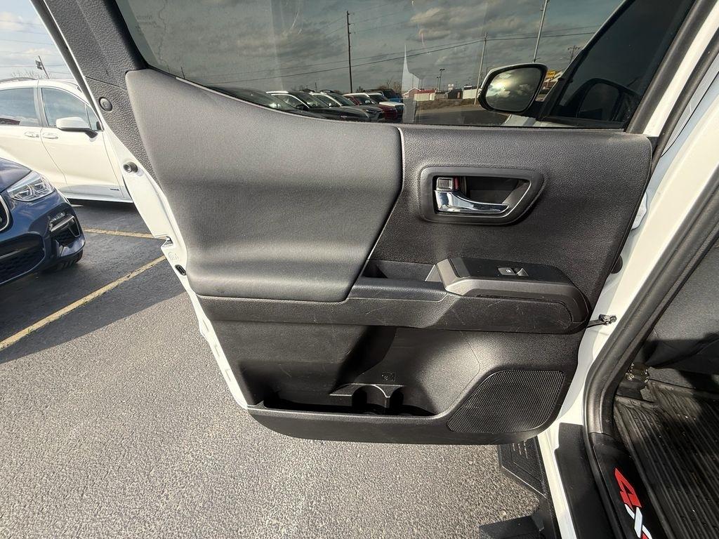 Toyota Tacoma SR5 Double Cab Long Bed V6 6AT 4WD 2023