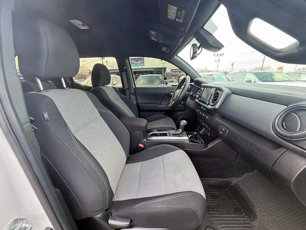 Toyota Tacoma SR5 Double Cab Long Bed V6 6AT 4WD 2023