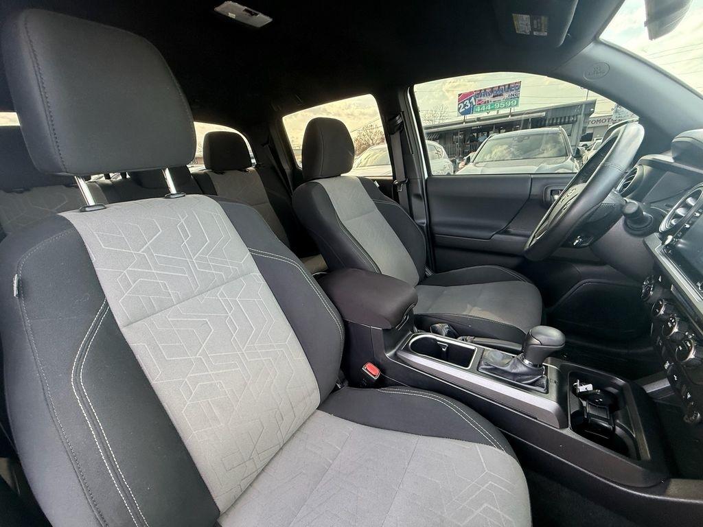 Toyota Tacoma SR5 Double Cab Long Bed V6 6AT 4WD 2023