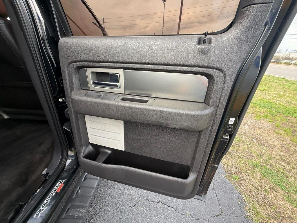 Ford F-150 SVT Raptor SuperCrew 5.5-ft. Bed 4WD 2014