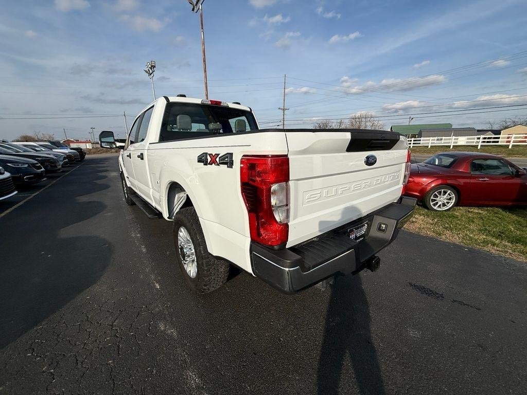Ford F-350 SD XL Crew Cab Long Bed 4WD 2022