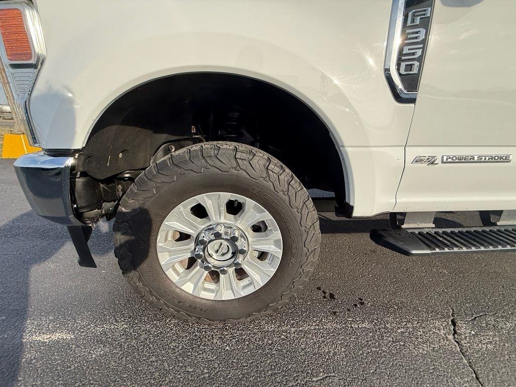 Ford F-350 SD XL Crew Cab Long Bed 4WD 2022