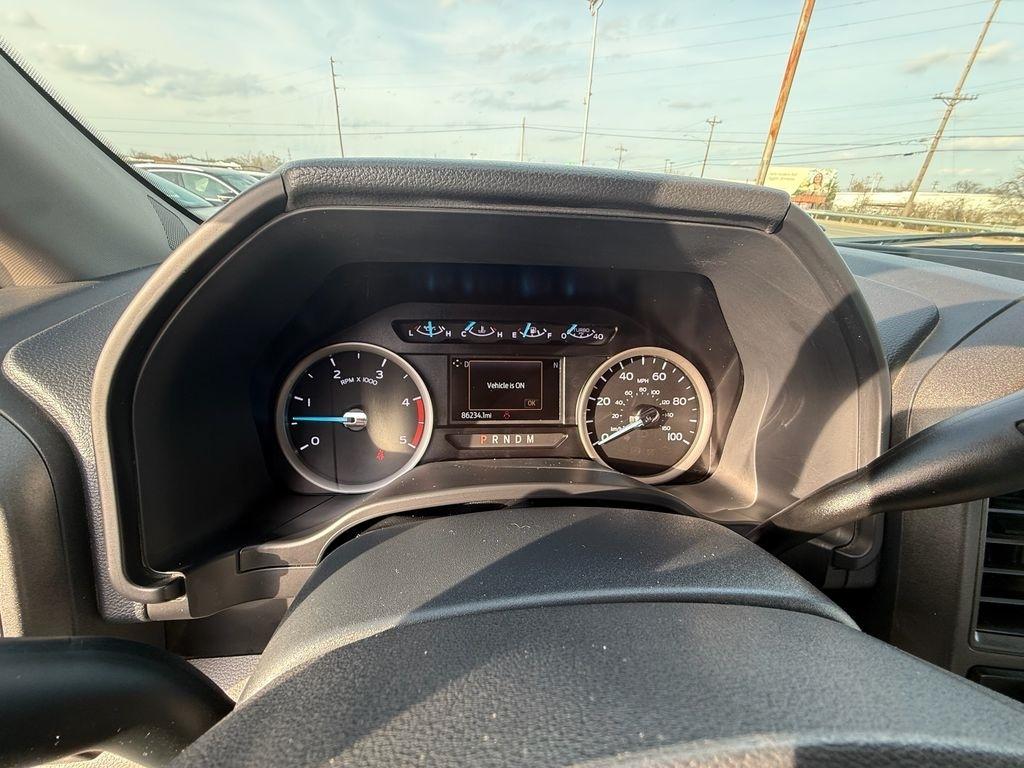 Ford F-350 SD XL Crew Cab Long Bed 4WD 2022