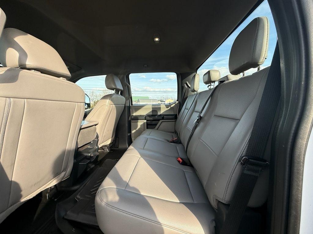 Ford F-350 SD XL Crew Cab Long Bed 4WD 2022