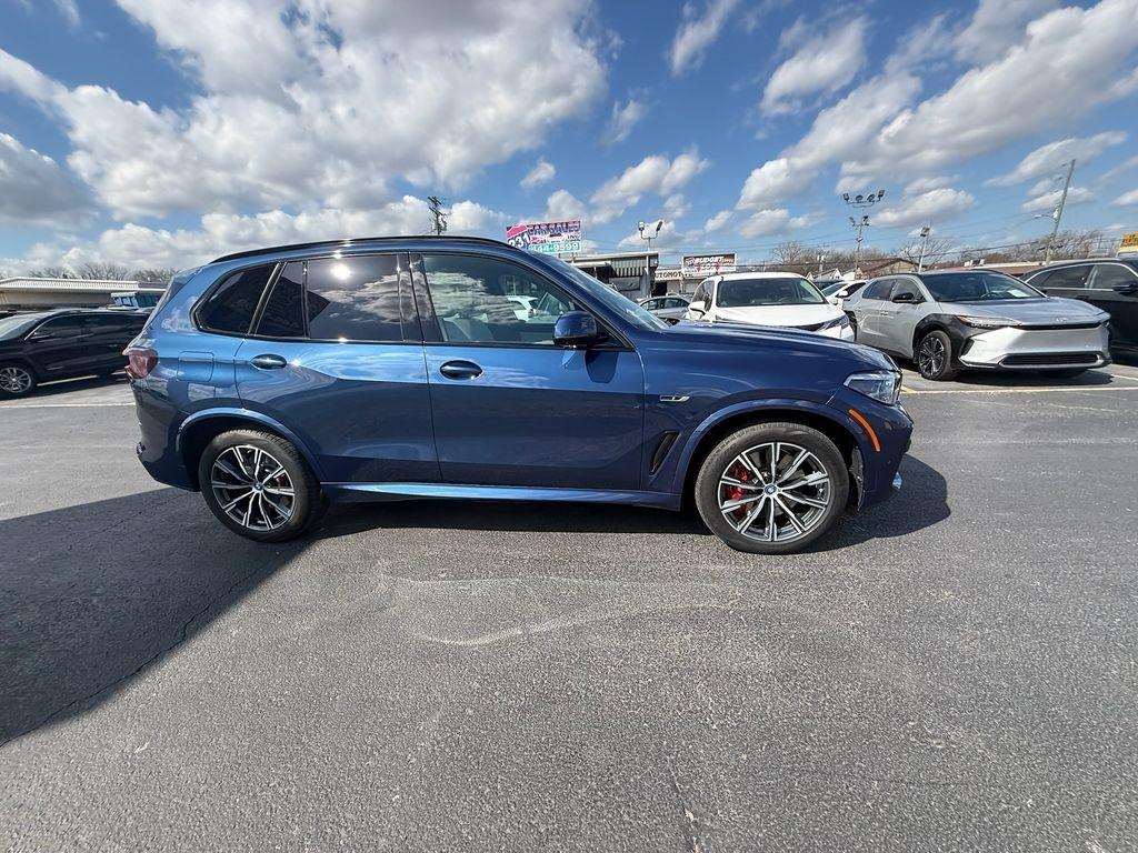 BMW X5  2023