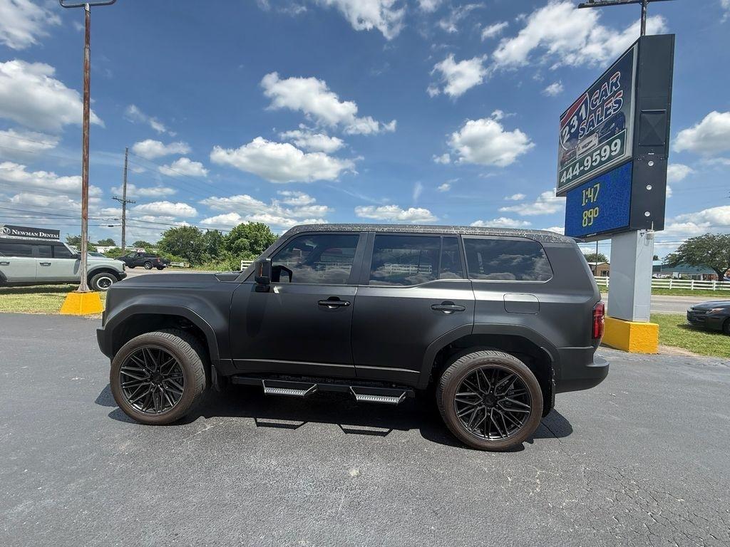 Toyota Land Cruiser  2024