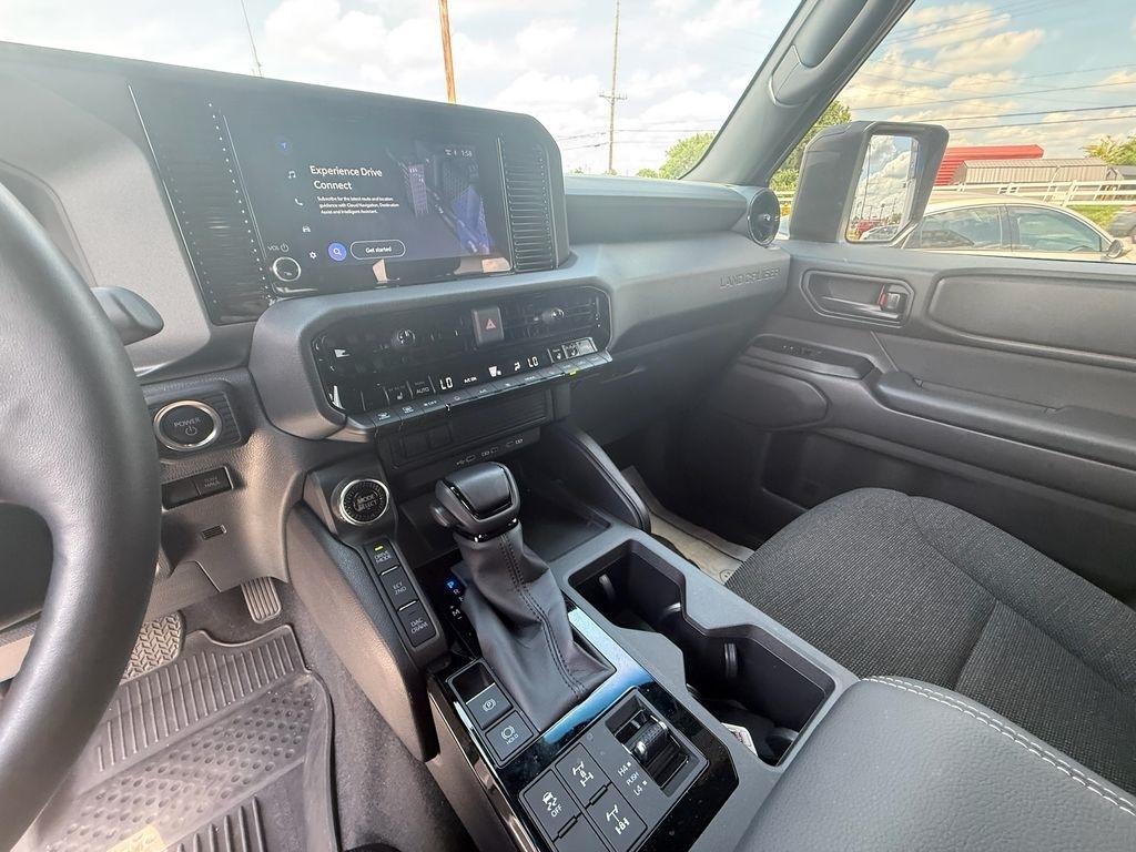 Toyota Land Cruiser  2024