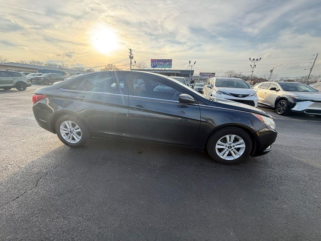 Hyundai Sonata GLS 2013