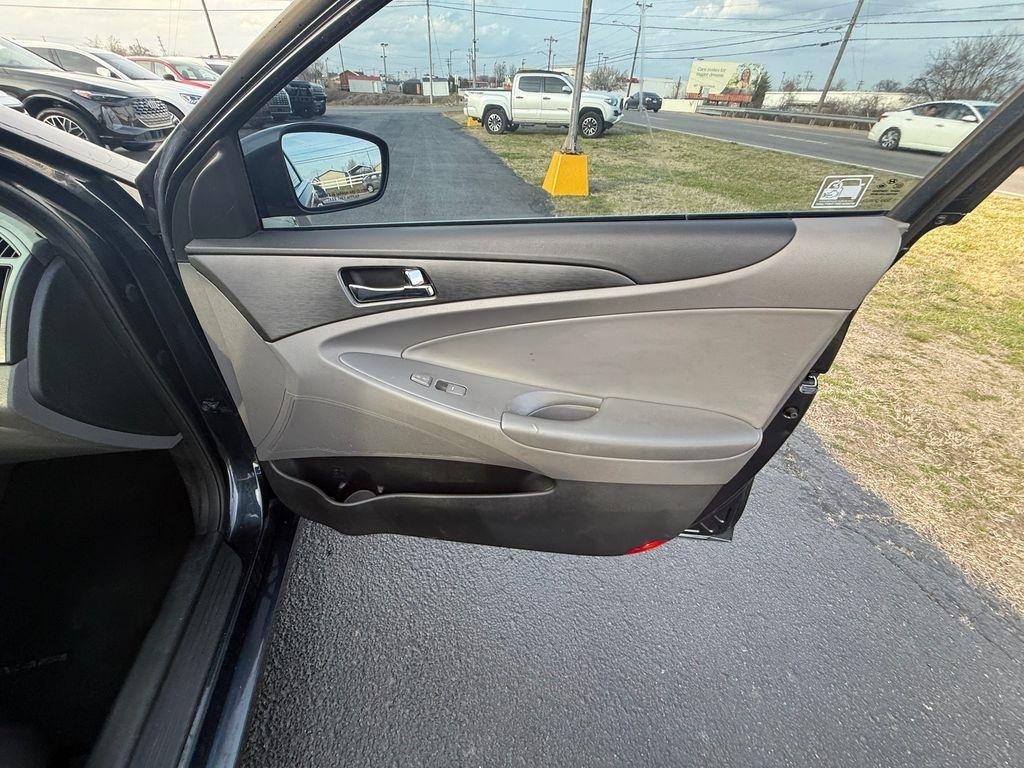 Hyundai Sonata GLS 2013