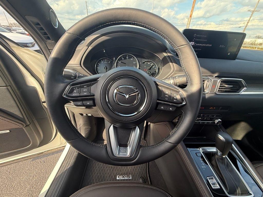 Mazda CX-5 Signature 2025