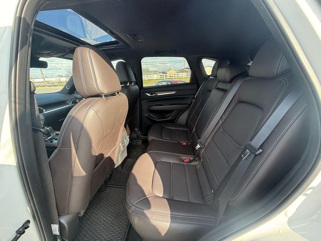 Mazda CX-5 Signature 2025