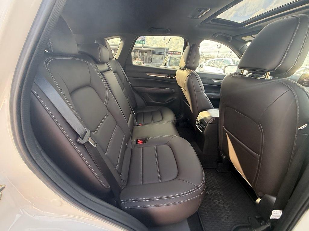 Mazda CX-5 Signature 2025