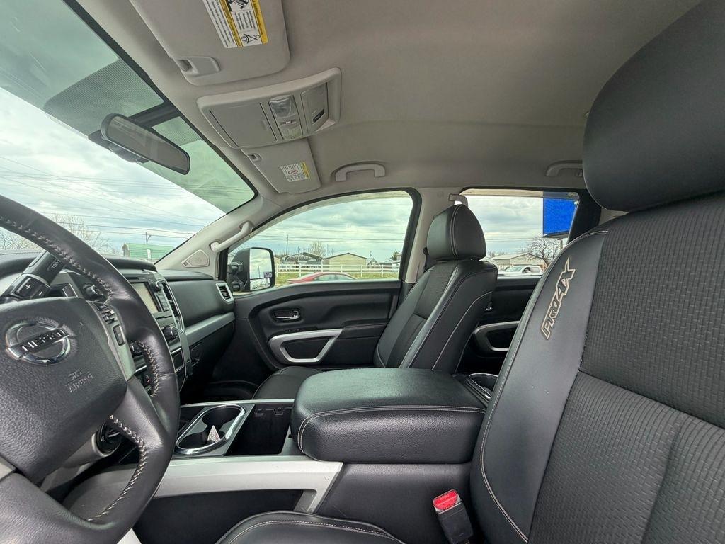 Nissan Titan XD PRO-4X Crew Cab 4WD Diesel 2018