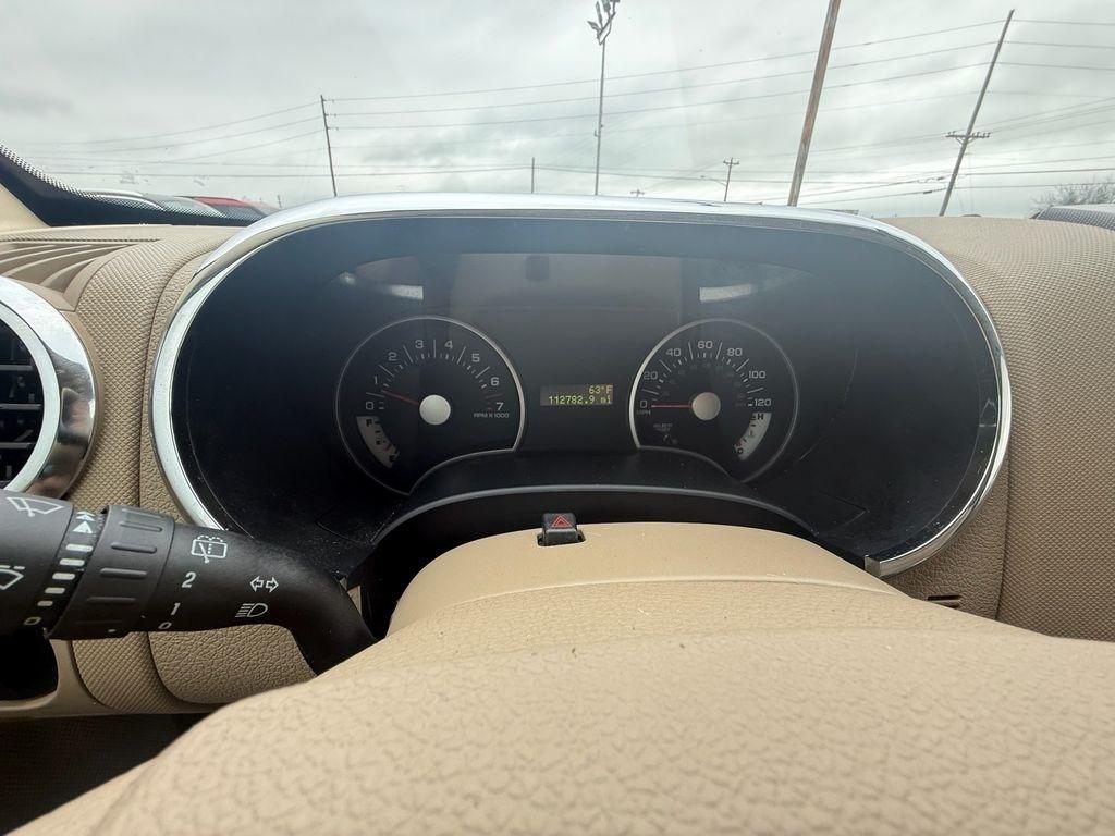 Ford Explorer XLT 4.0L 2WD 2007