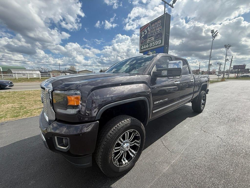 GMC Sierra 2500HD Denali Crew Cab 4WD 2015