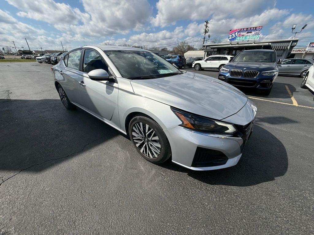 Nissan Altima 2.5 SV 2023