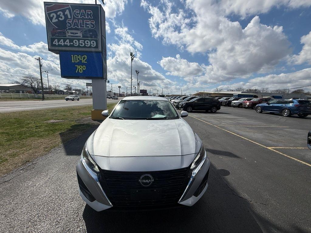 Nissan Altima 2.5 SV 2023