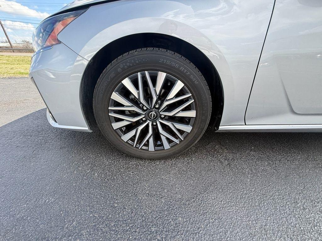 Nissan Altima 2.5 SV 2023