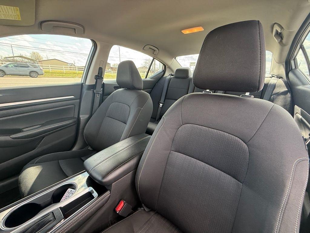 Nissan Altima 2.5 SV 2023