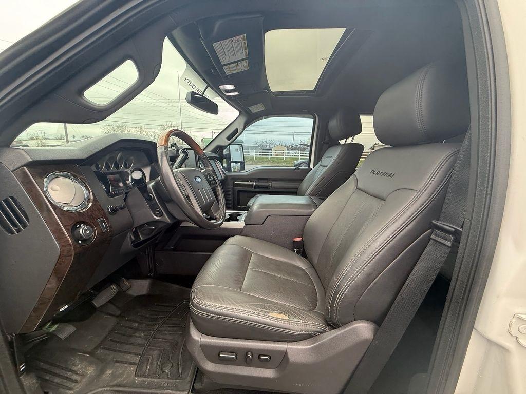 Ford F-350 SD Platinum Crew Cab 4WD 2016