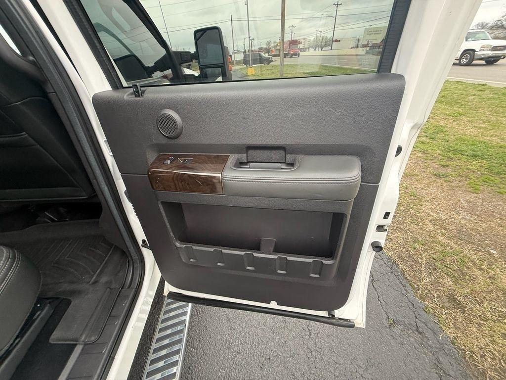 Ford F-350 SD Platinum Crew Cab 4WD 2016