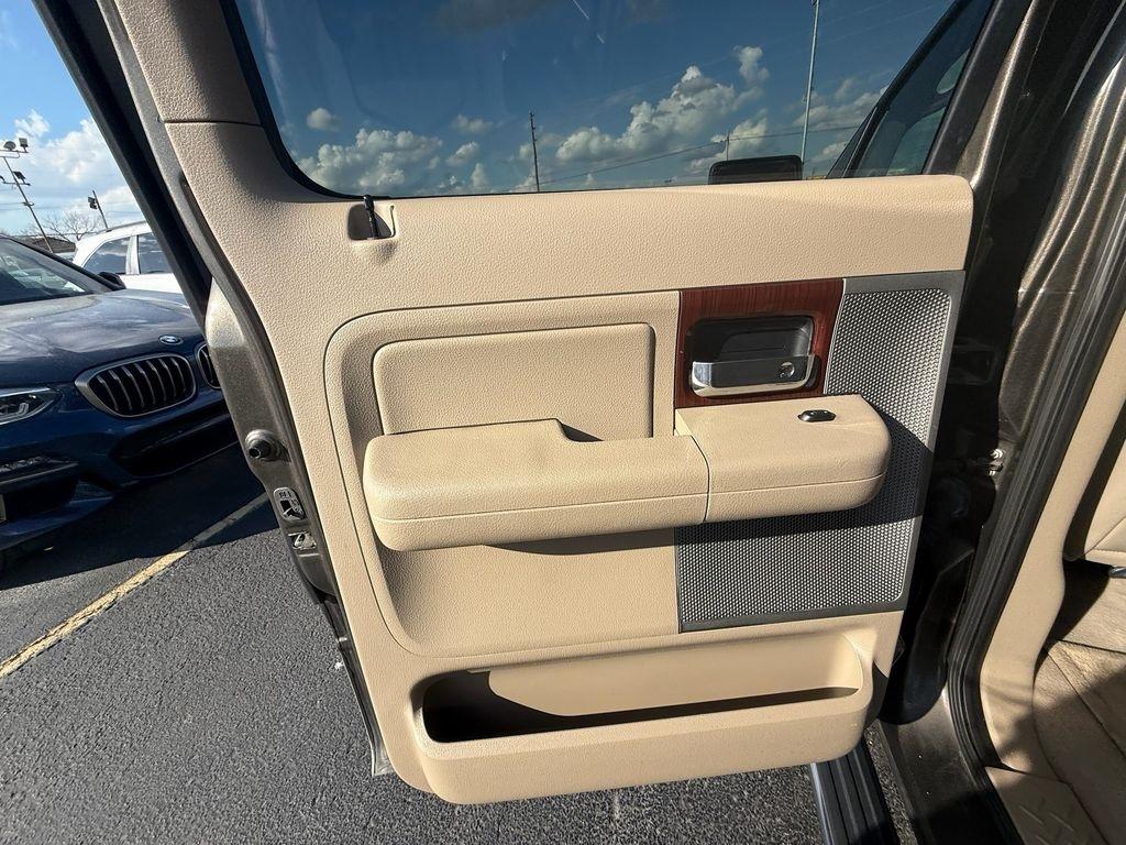 Ford F-150 Lariat SuperCrew 2WD 2008