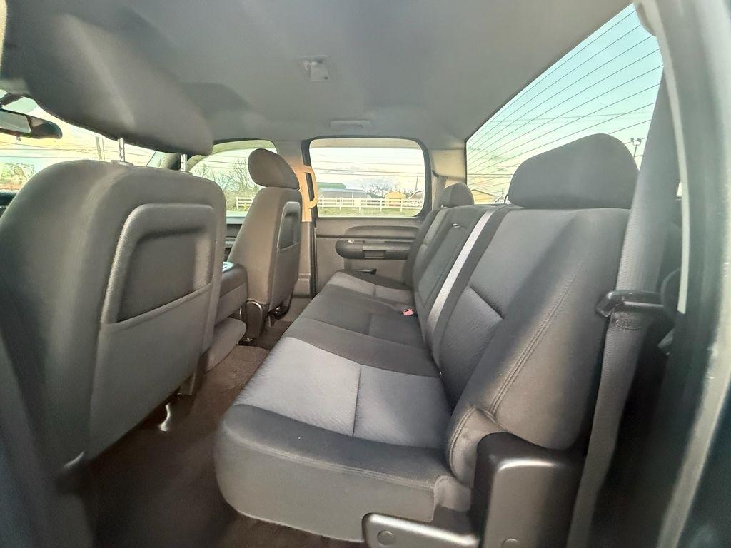 Chevrolet Silverado 1500 LS Crew Cab 2WD 2010