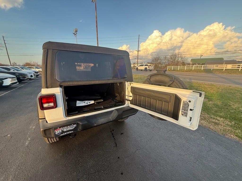 Jeep Wrangler Unlimited Sport 2023