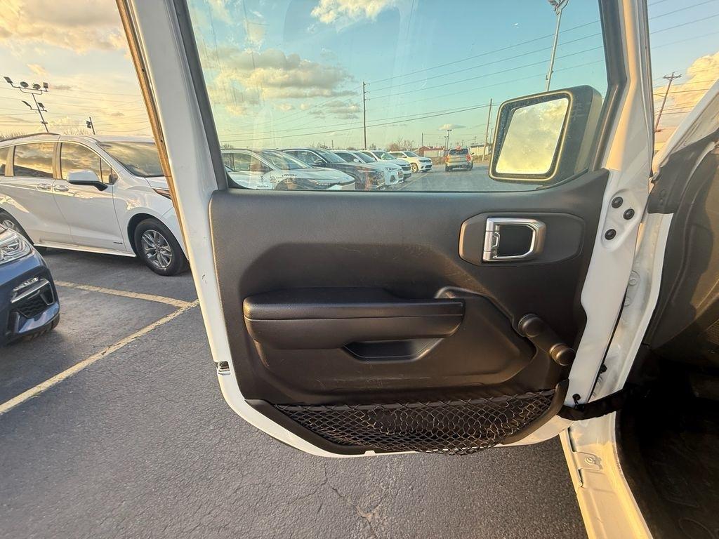 Jeep Wrangler Unlimited Sport 2023