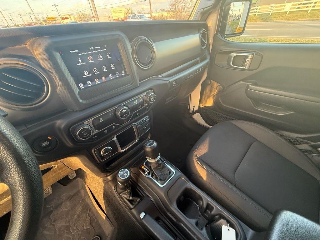 Jeep Wrangler Unlimited Sport 2023