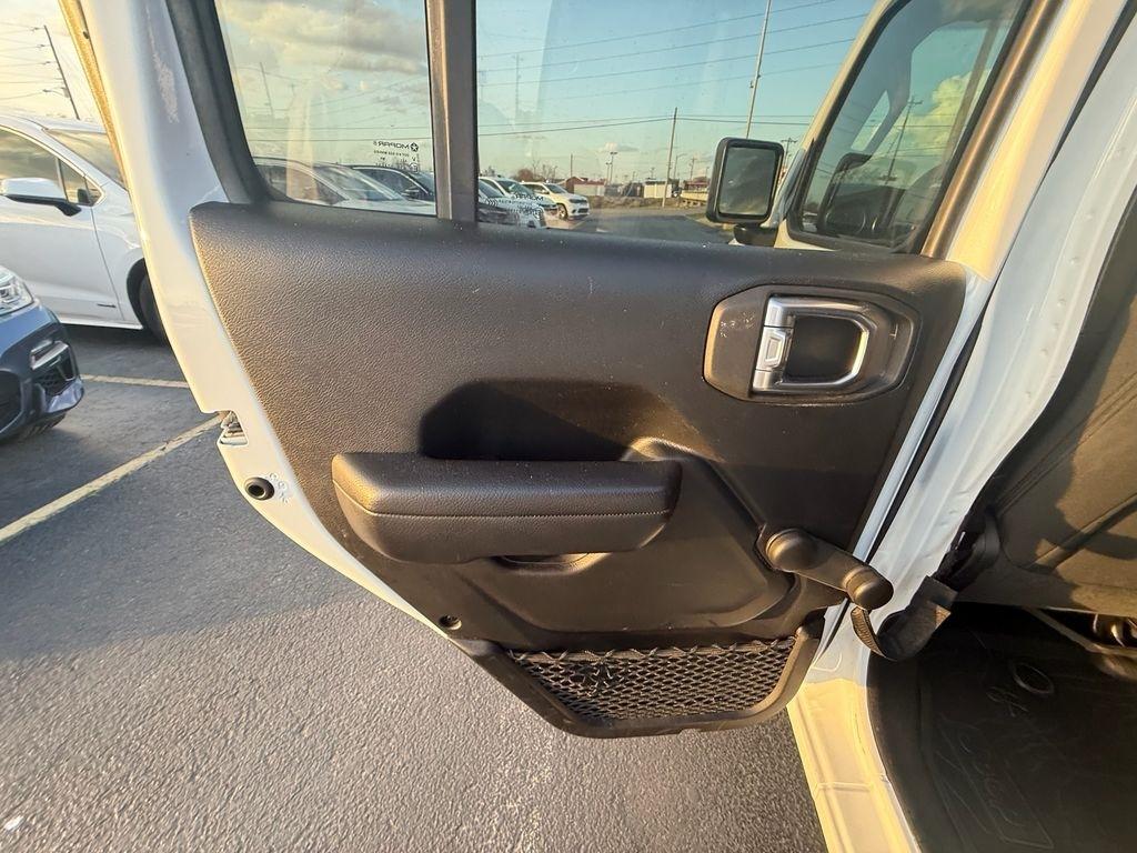 Jeep Wrangler Unlimited Sport 2023