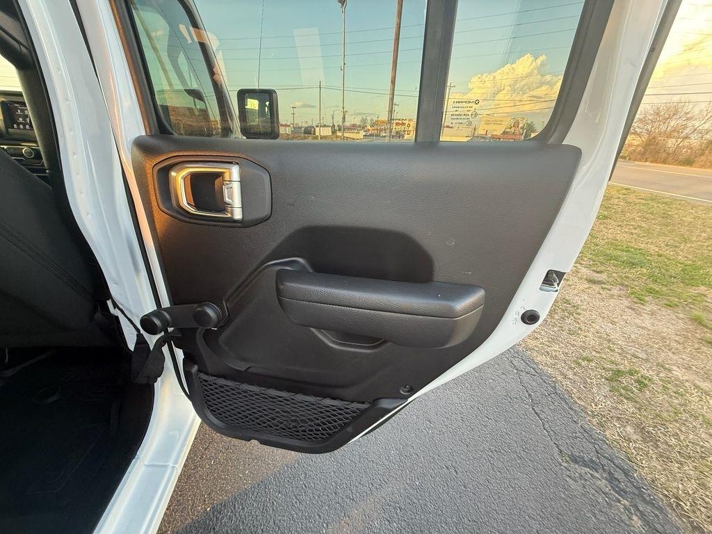 Jeep Wrangler Unlimited Sport 2023