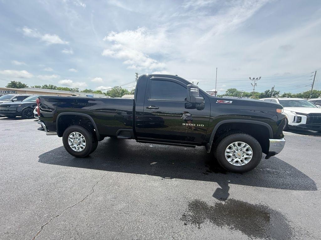 Chevrolet Silverado 3500HD LT Regular Cab 4WD 2025