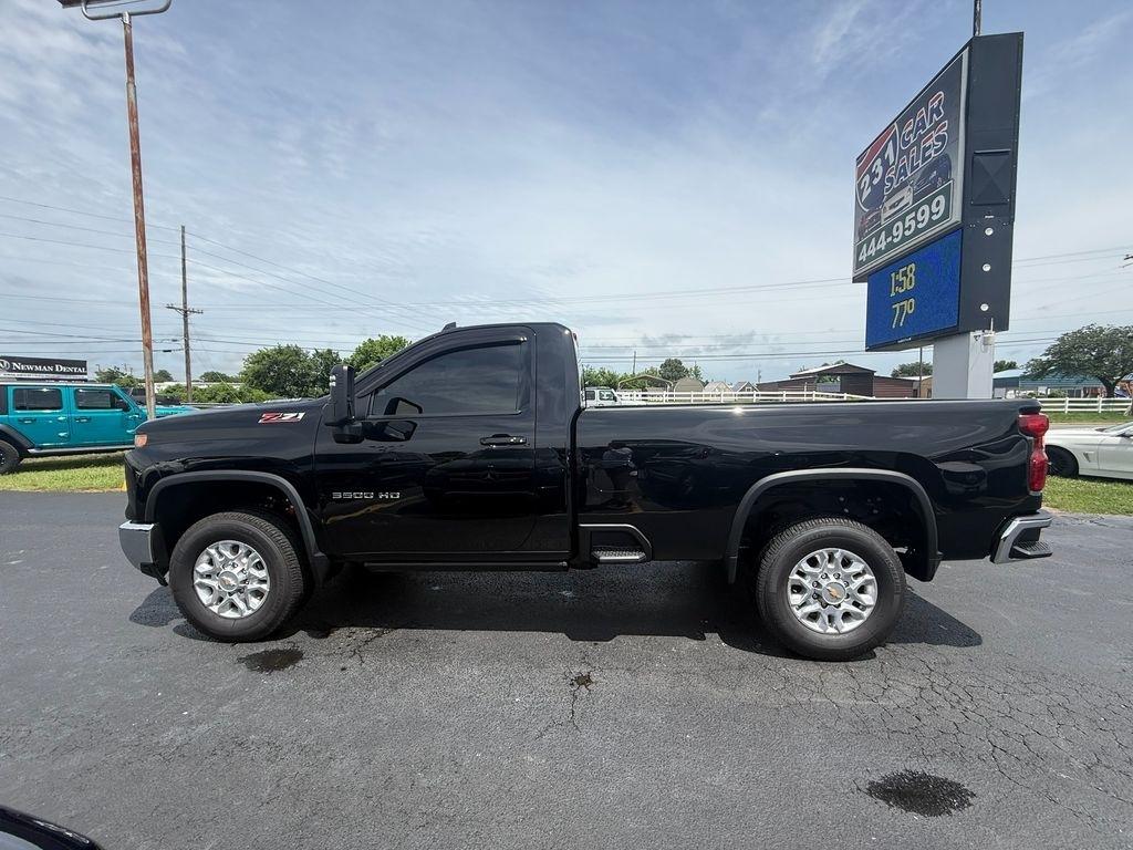 Chevrolet Silverado 3500HD LT Regular Cab 4WD 2025
