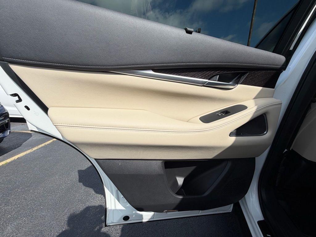 Infiniti QX60 SENSORY AWD 2024