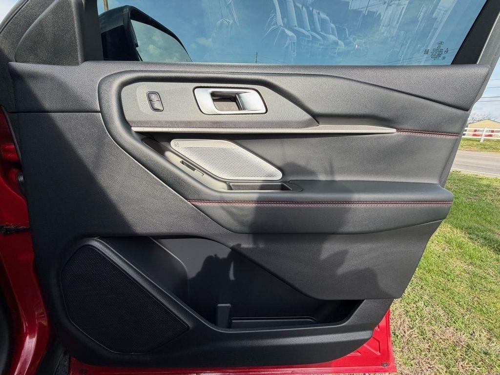 Ford Explorer ST AWD 2025