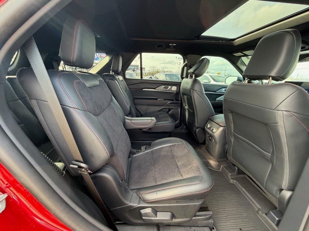 Ford Explorer ST AWD 2025