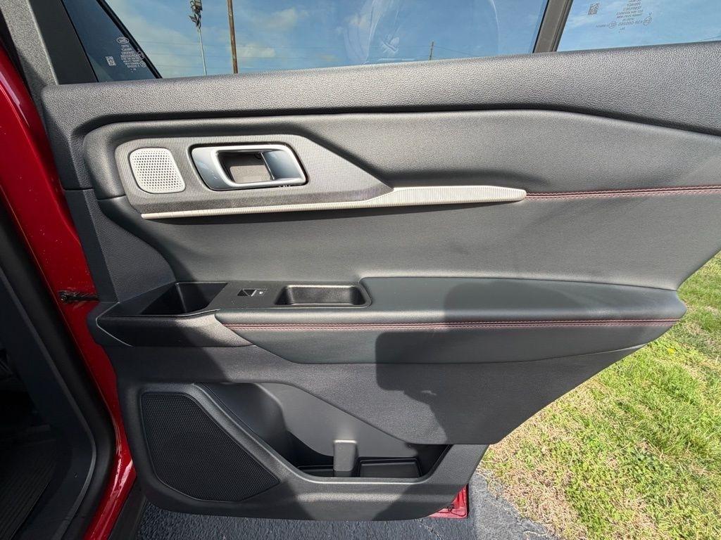 Ford Explorer ST AWD 2025