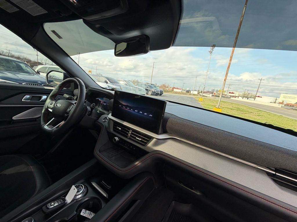 Ford Explorer ST AWD 2025