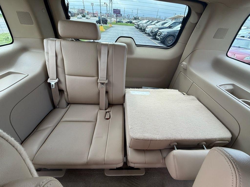 GMC Yukon SLT1 2WD 2011