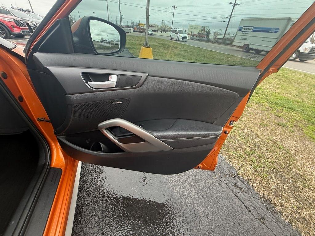 Hyundai Veloster Turbo 6MT 2016