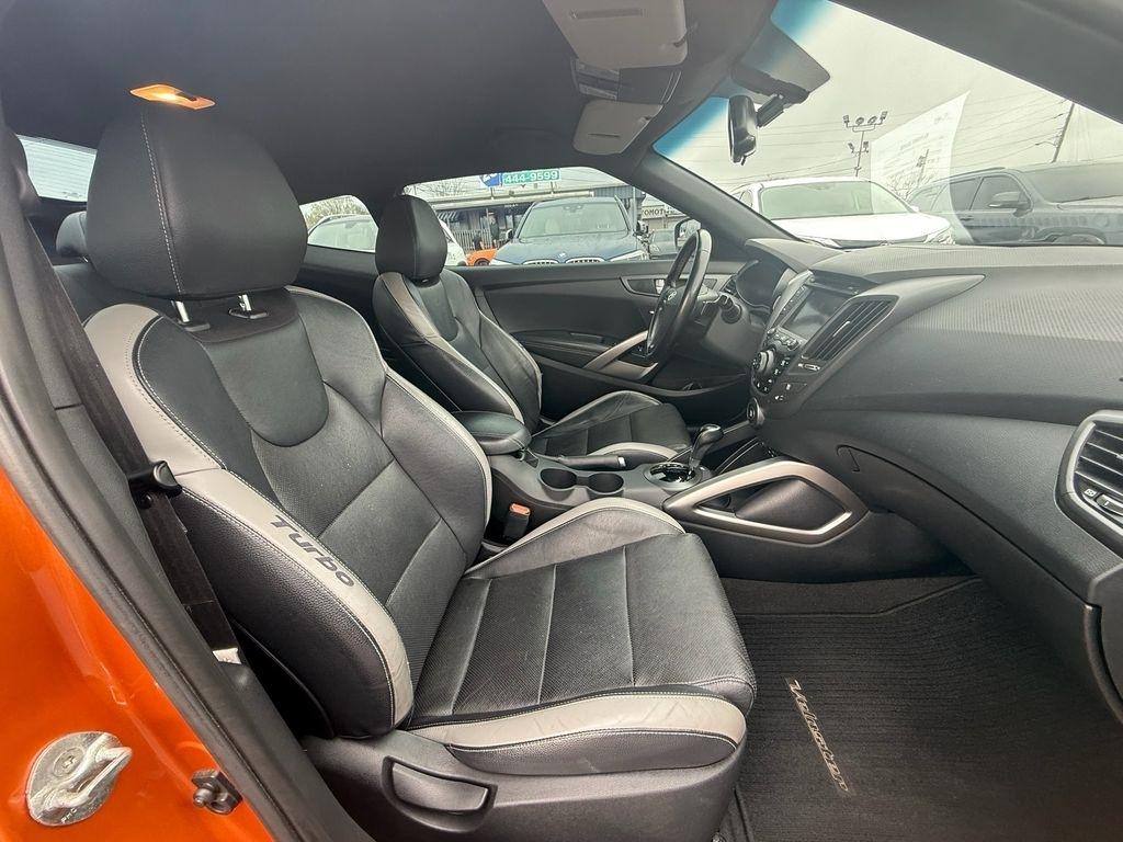 Hyundai Veloster Turbo 6MT 2016