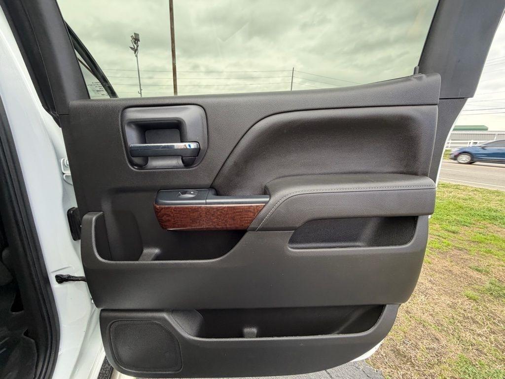 GMC Sierra 1500 SLT Crew Cab Long Box 4WD 2017