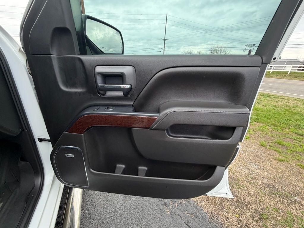 GMC Sierra 1500 SLT Crew Cab Long Box 4WD 2017