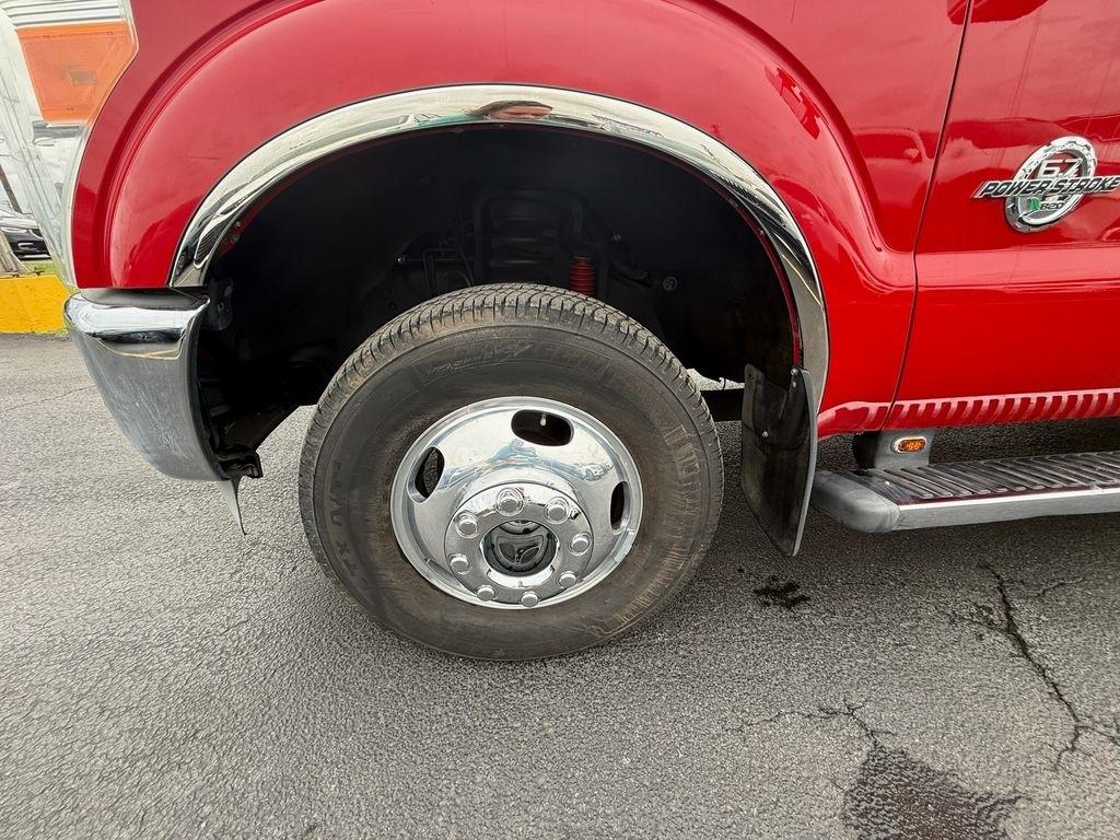 Ford F-350 SD Lariat Crew Cab Long Bed DRW 4WD 2011