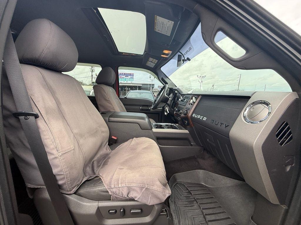 Ford F-350 SD Lariat Crew Cab Long Bed DRW 4WD 2011