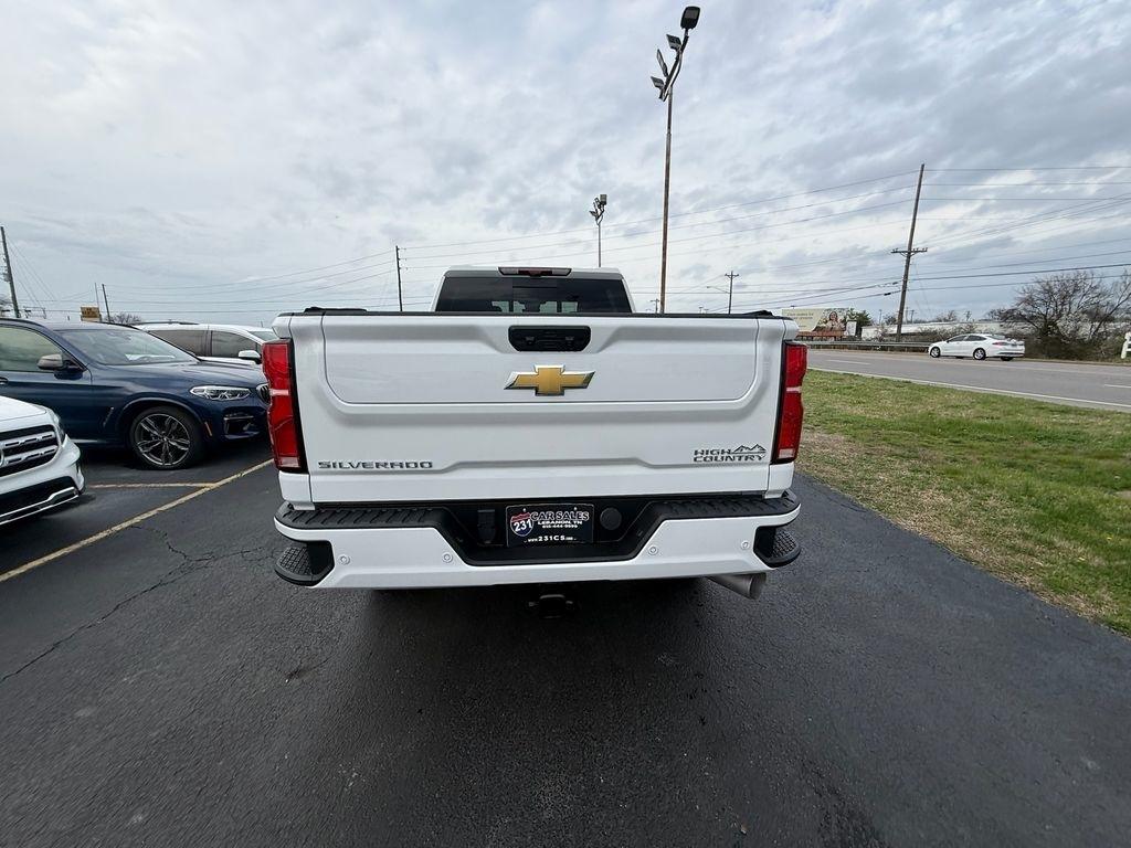 Chevrolet Silverado 2500HD  2025