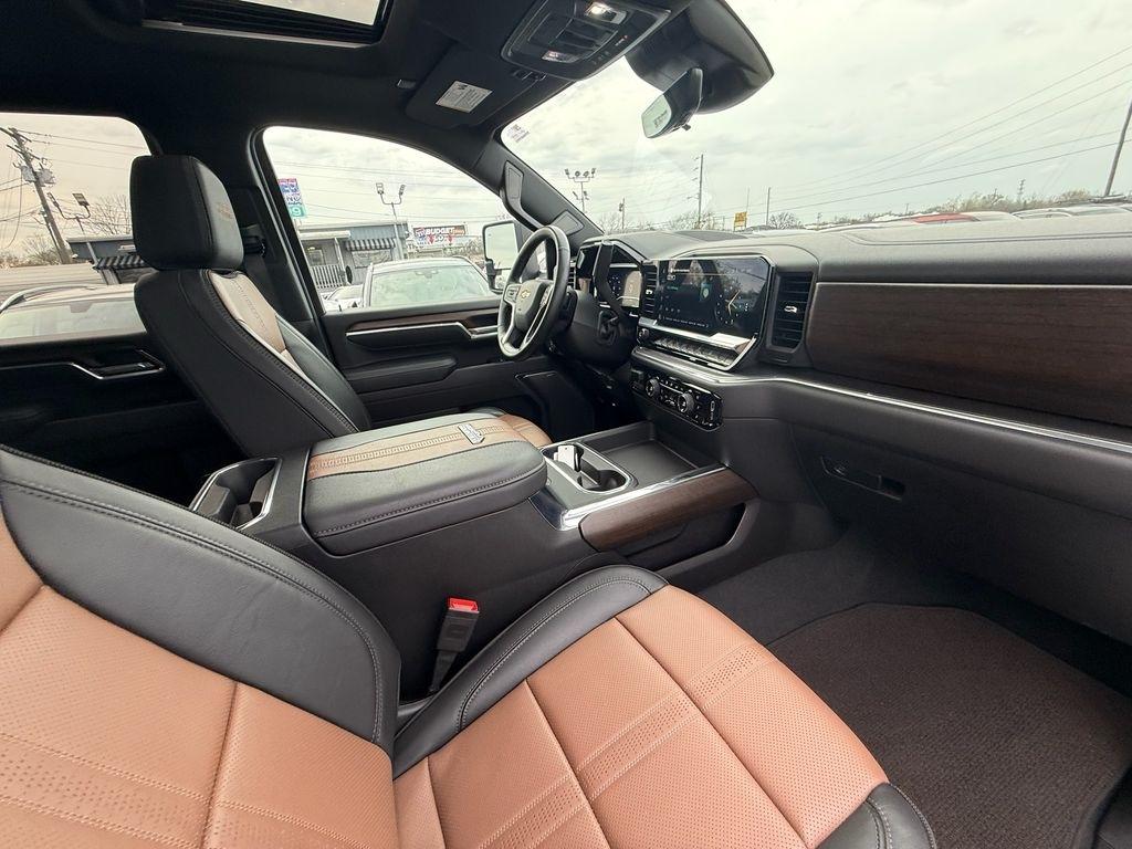 Chevrolet Silverado 2500HD  2025