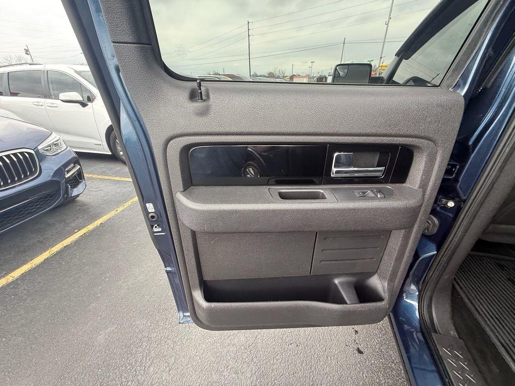 Ford F-150 Lariat SuperCrew 5.5-ft. Bed 2WD 2014