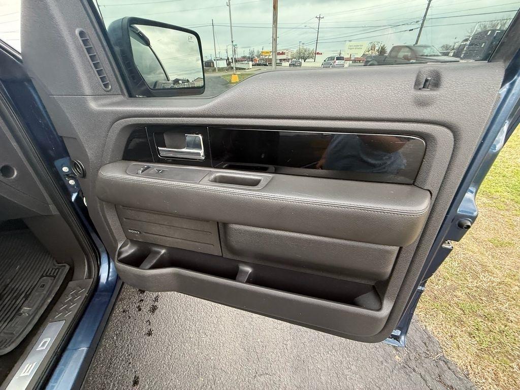 Ford F-150 Lariat SuperCrew 5.5-ft. Bed 2WD 2014